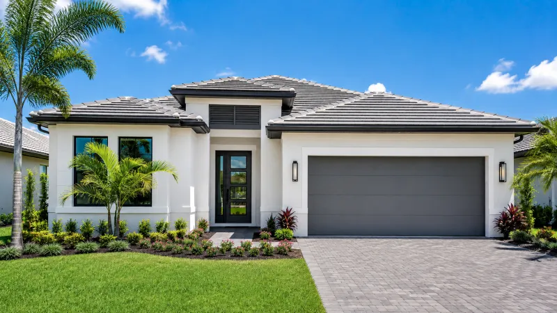 New Construction Home in Fort Myers, Florida New Construction Home in Fort Myers, Florida